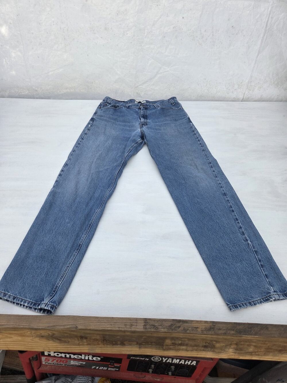 Levi Strauss Signature Jeans Men's 36x36 Loose Relaxed Fit Denim Whiskers